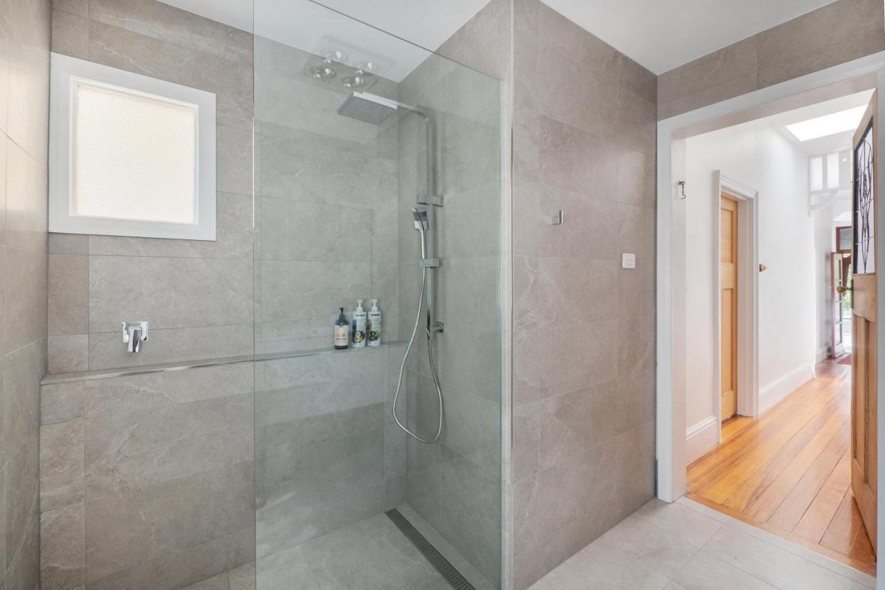 Warwick St Retreat! 3 Bedroom House With Parking Hobart Eksteriør billede