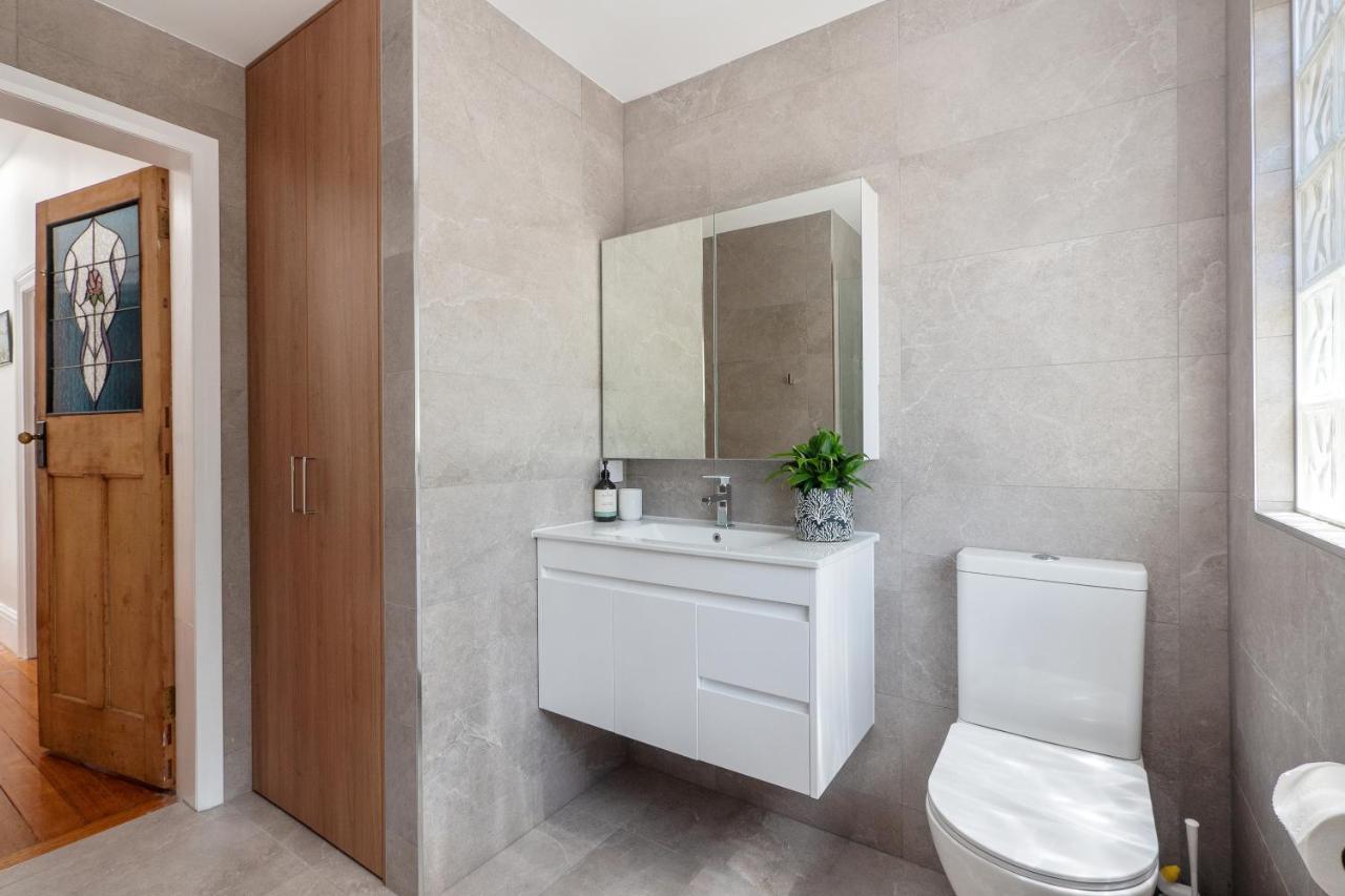 Warwick St Retreat! 3 Bedroom House With Parking Hobart Eksteriør billede
